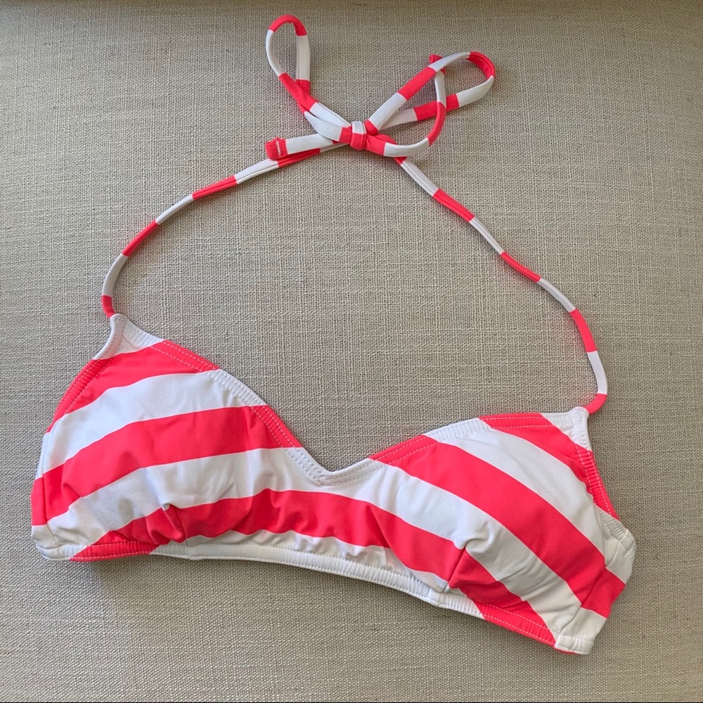 NEW Gap striped bikini top ✨